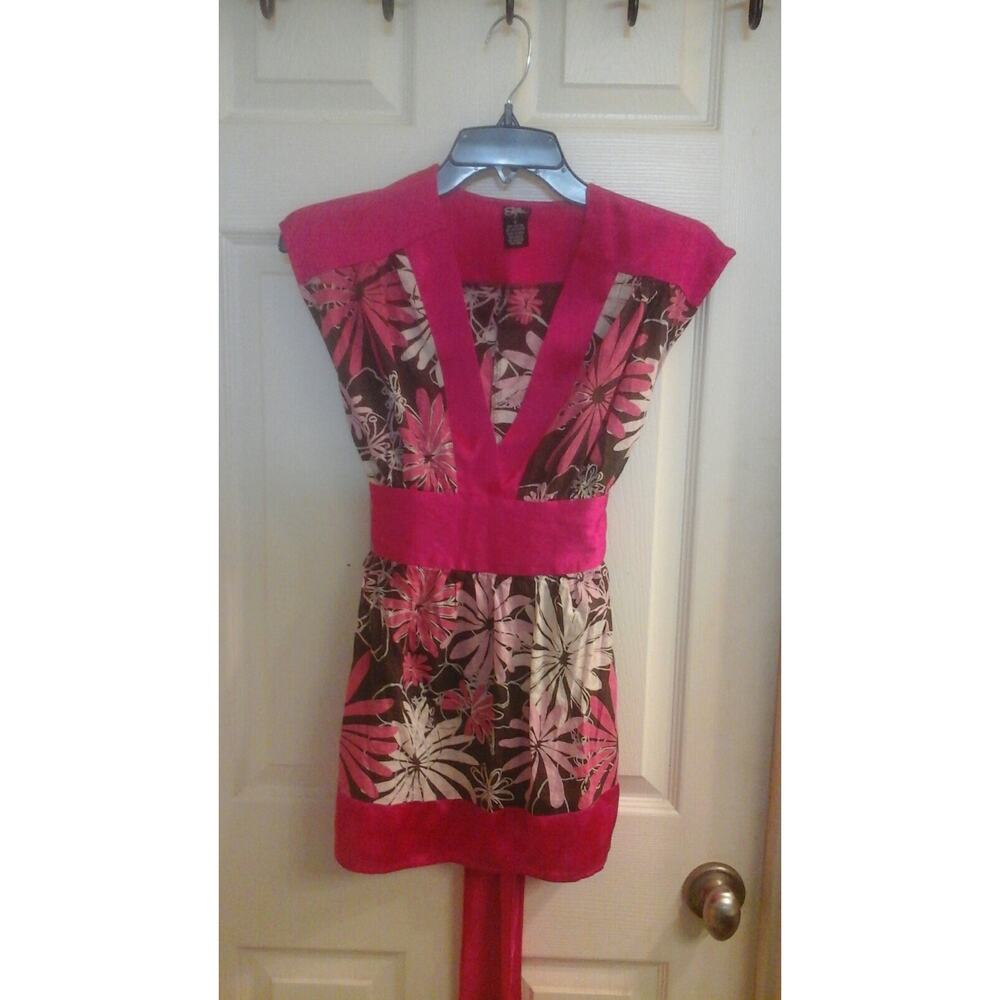 Styles Blouse Women Small Pink & Brown Tie Back sleeveless floral Babydoll Boho